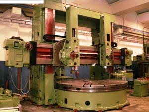 Токарний карусельний двостоєчний верстат 1540Ф1